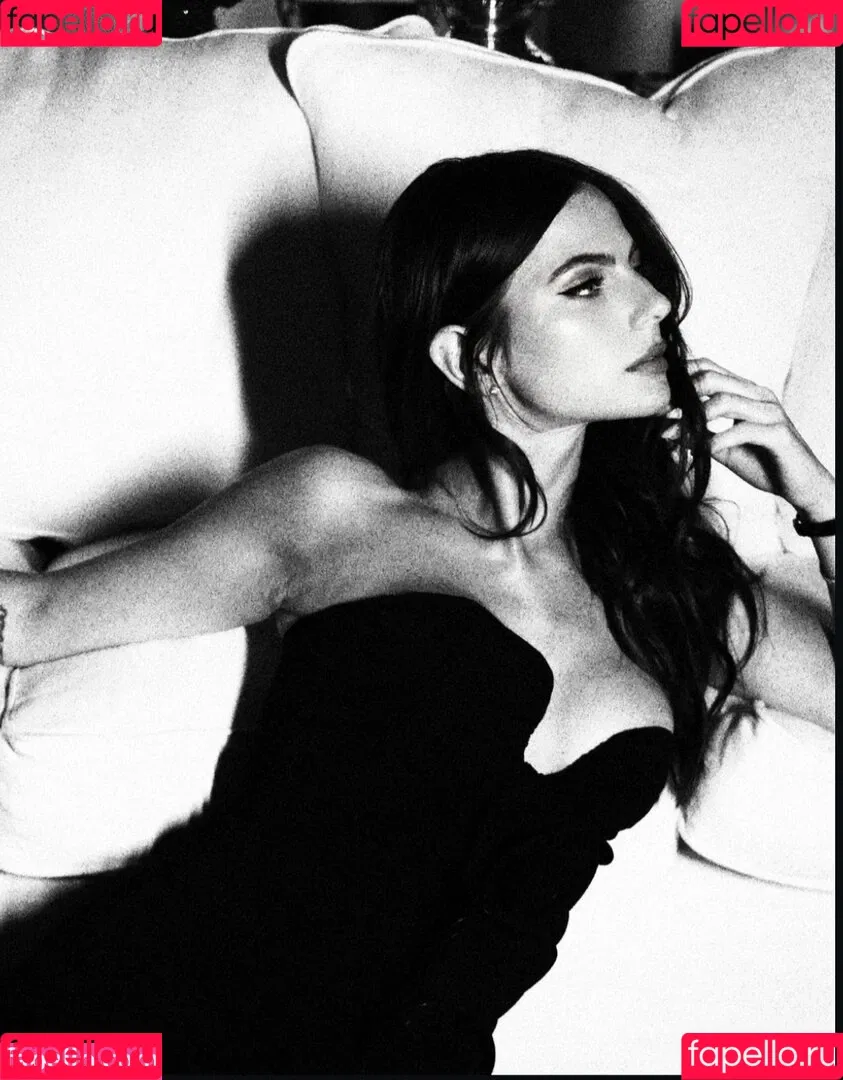 Kelly Piquet Onlyfans Photo Gallery 