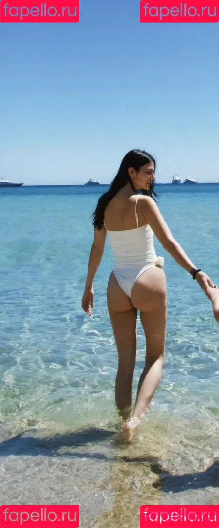 Kelly Piquet Onlyfans Photo Gallery 