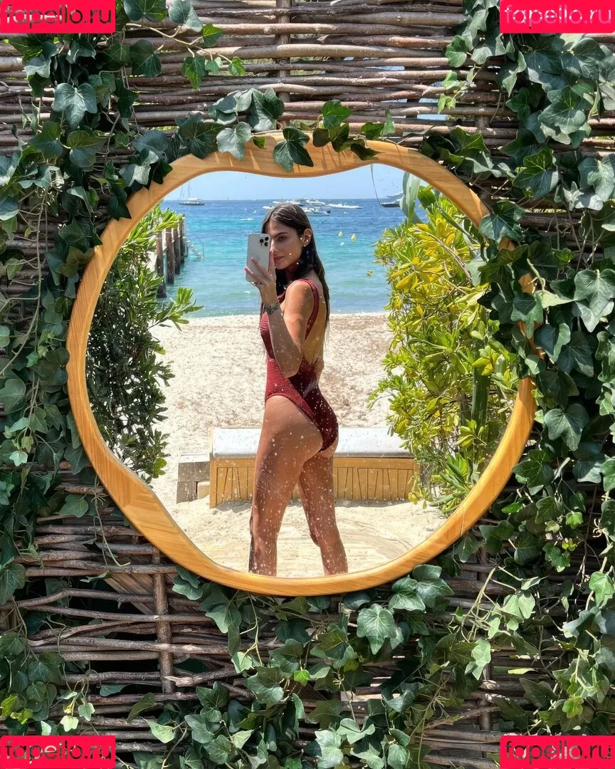 Kelly Piquet Onlyfans Photo Gallery 