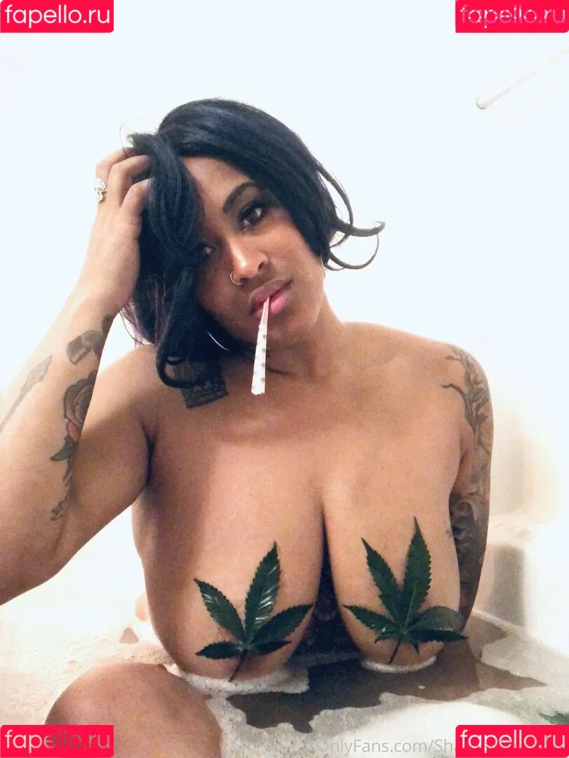 sharsharbinkz Onlyfans Photo Gallery 