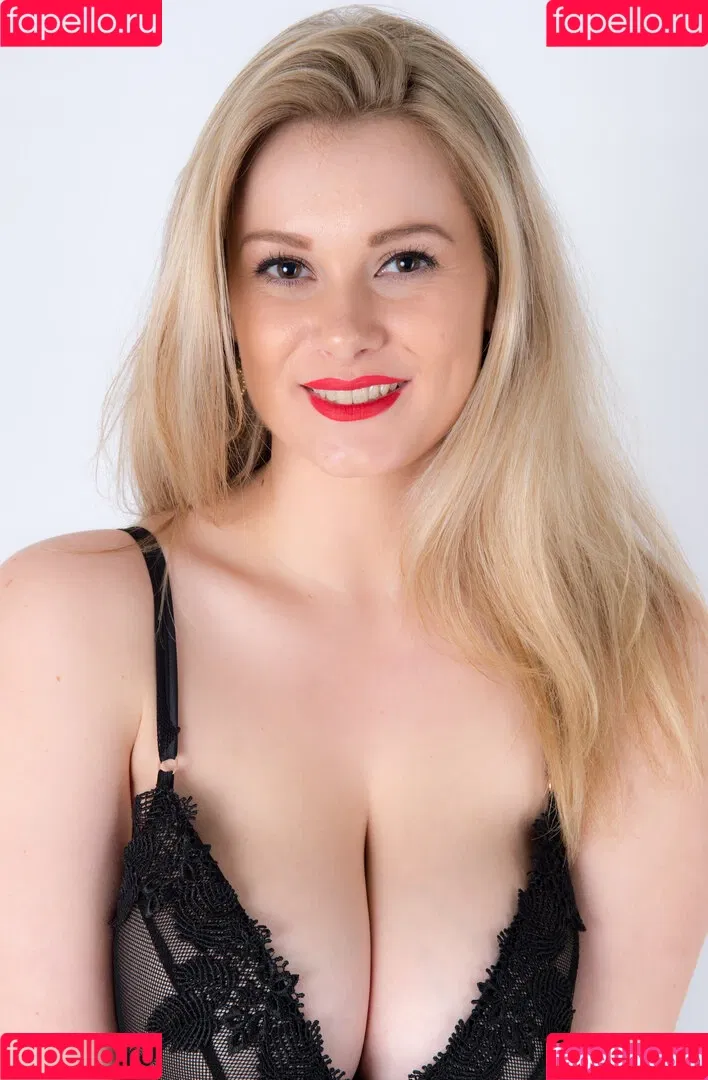 Natalie Juliet Deadman Onlyfans Photo Gallery 