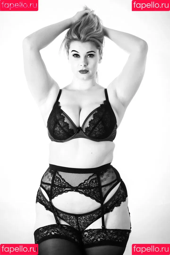 Natalie Juliet Deadman Onlyfans Photo Gallery 