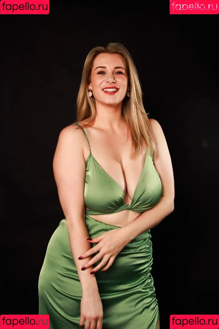 Natalie Juliet Deadman Onlyfans Photo Gallery 