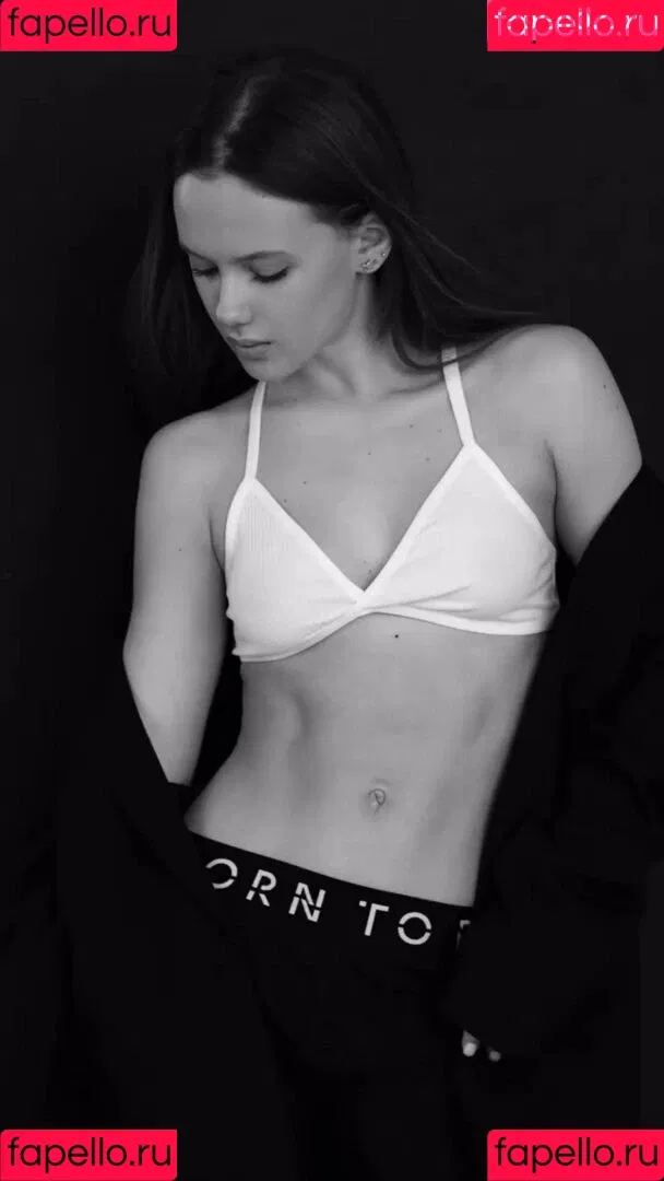 Kristina Shmidt Onlyfans Photo Gallery 