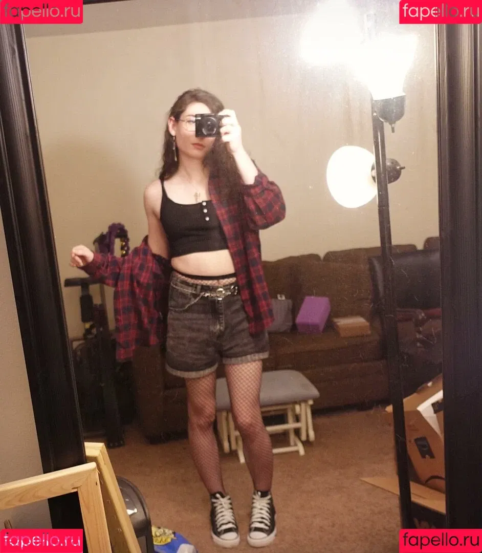 Aetheria_Officinalis Onlyfans Photo Gallery 