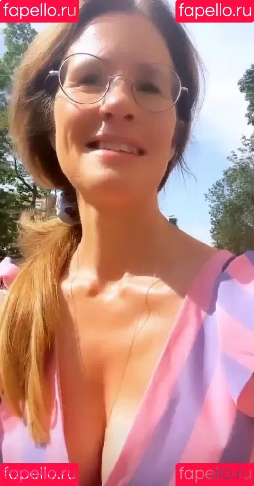 Mareile Höppner Onlyfans Photo Gallery 