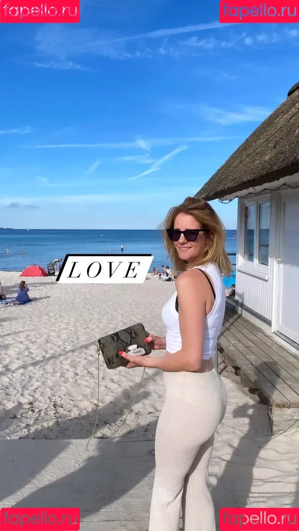 Mareile Höppner Onlyfans Photo Gallery 