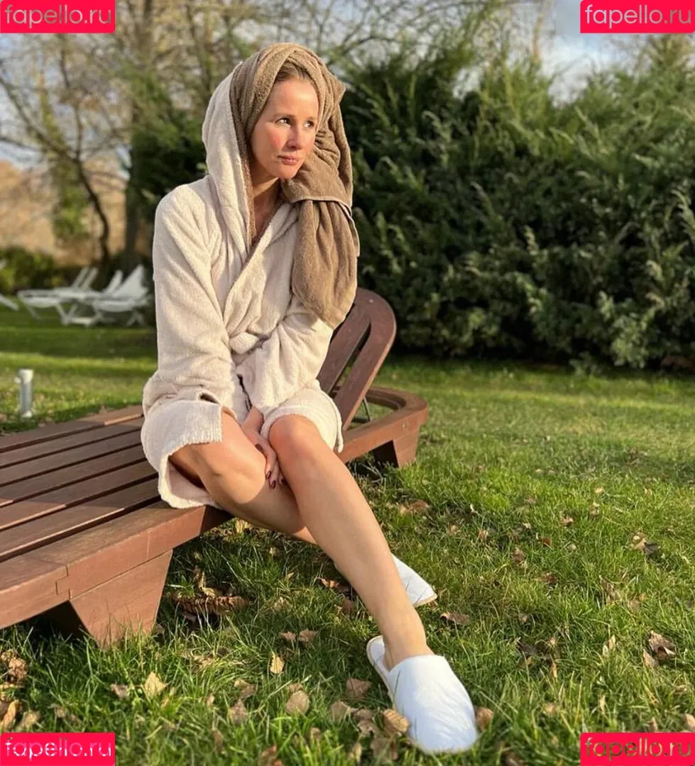 Mareile Höppner Onlyfans Photo Gallery 