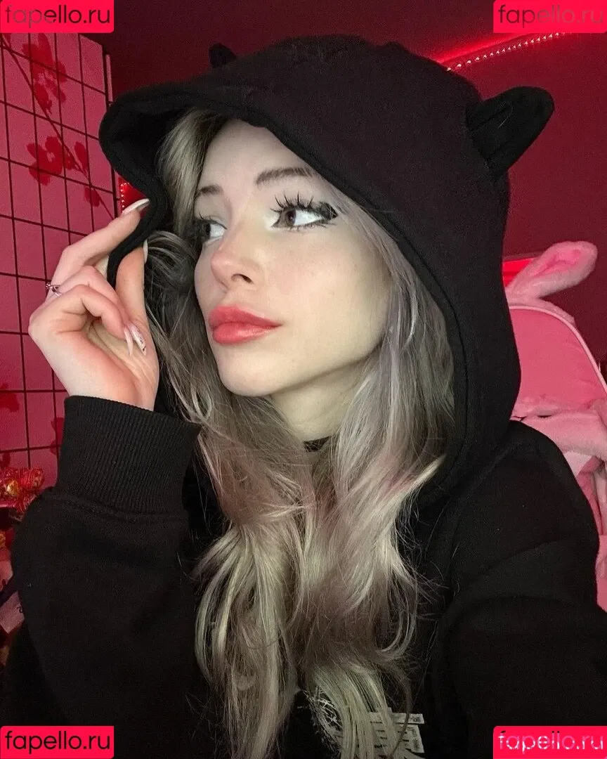 darkredsakura Onlyfans Photo Gallery 