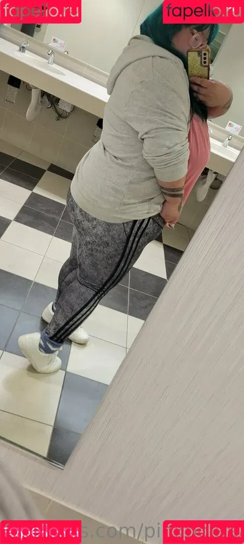 pinkpolaaa Onlyfans Photo Gallery 