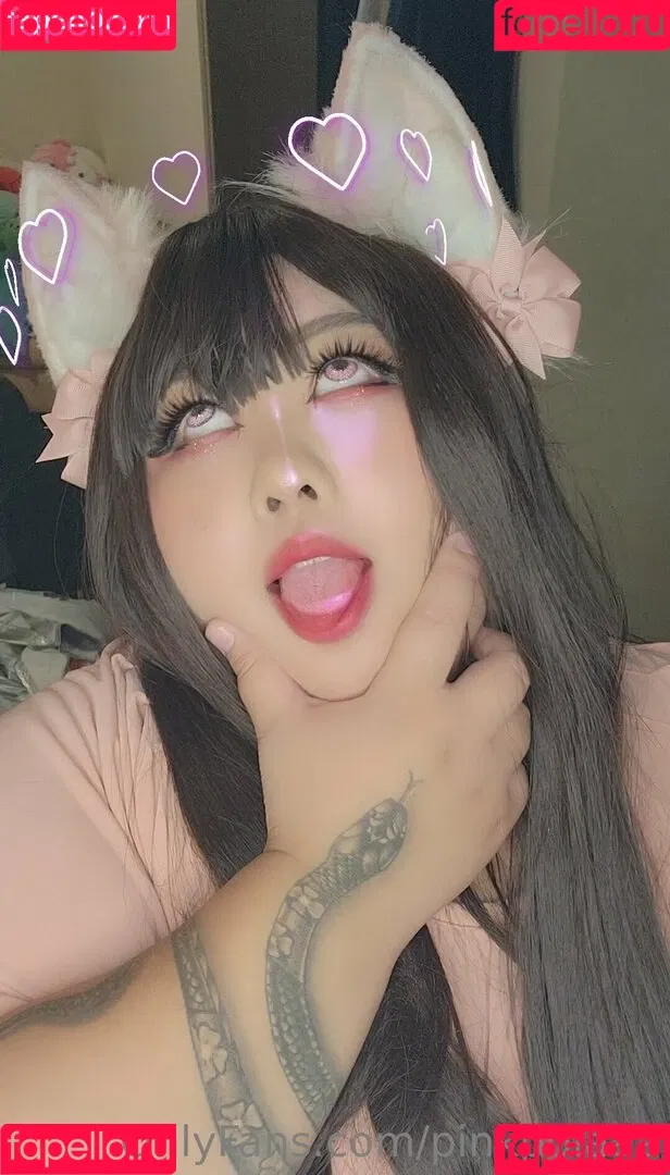 pinkpolaaa Onlyfans Photo Gallery 
