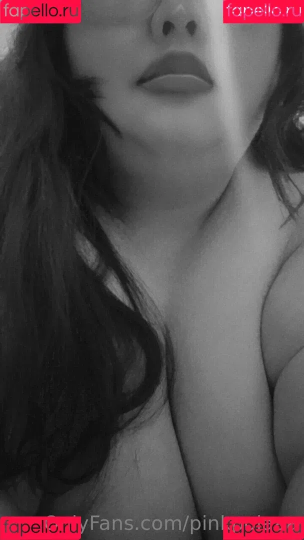 pinkpolaaa Onlyfans Photo Gallery 