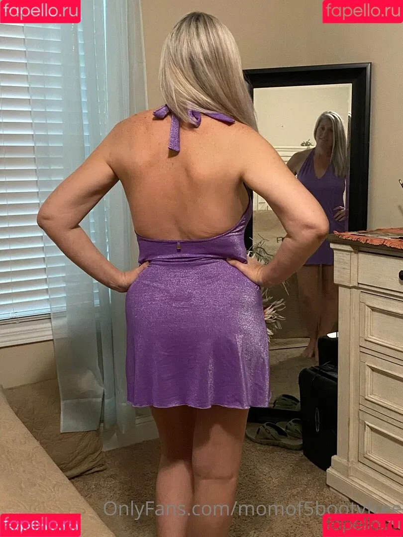 momof5booty Onlyfans Photo Gallery 