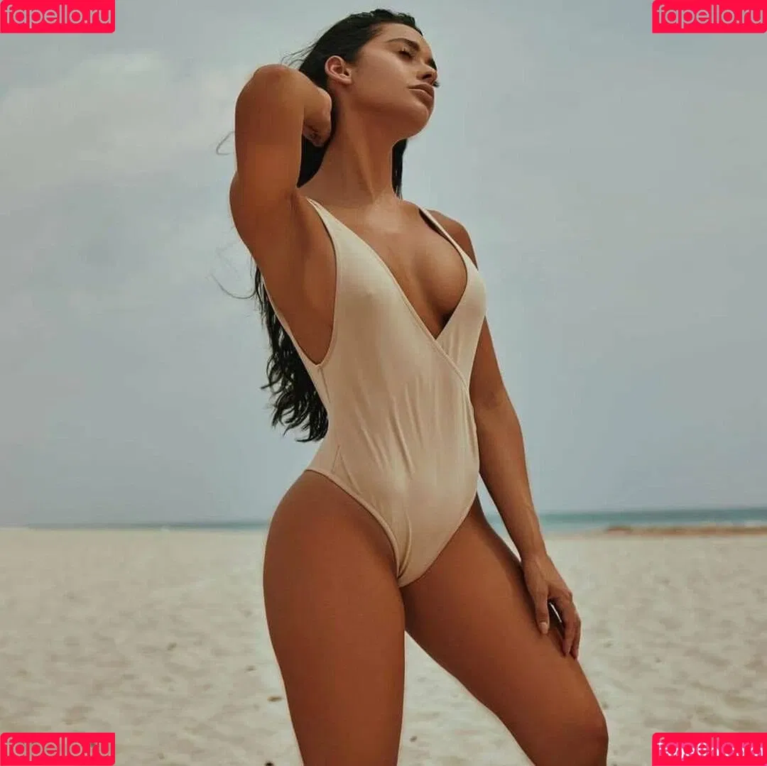Stephanie Rao Onlyfans Photo Gallery 