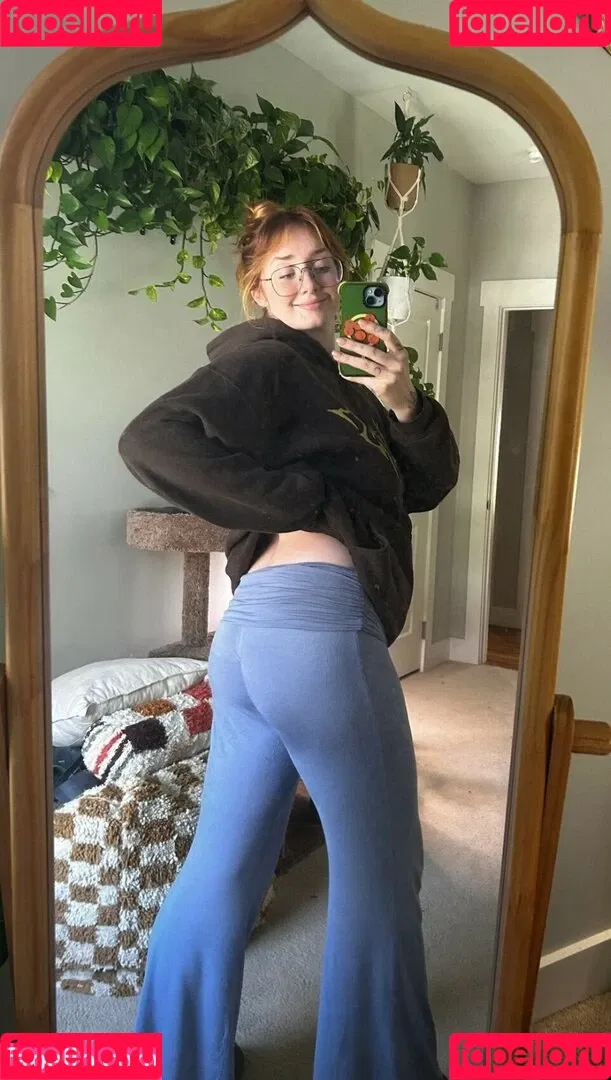Myrtle Onlyfans Photo Gallery 