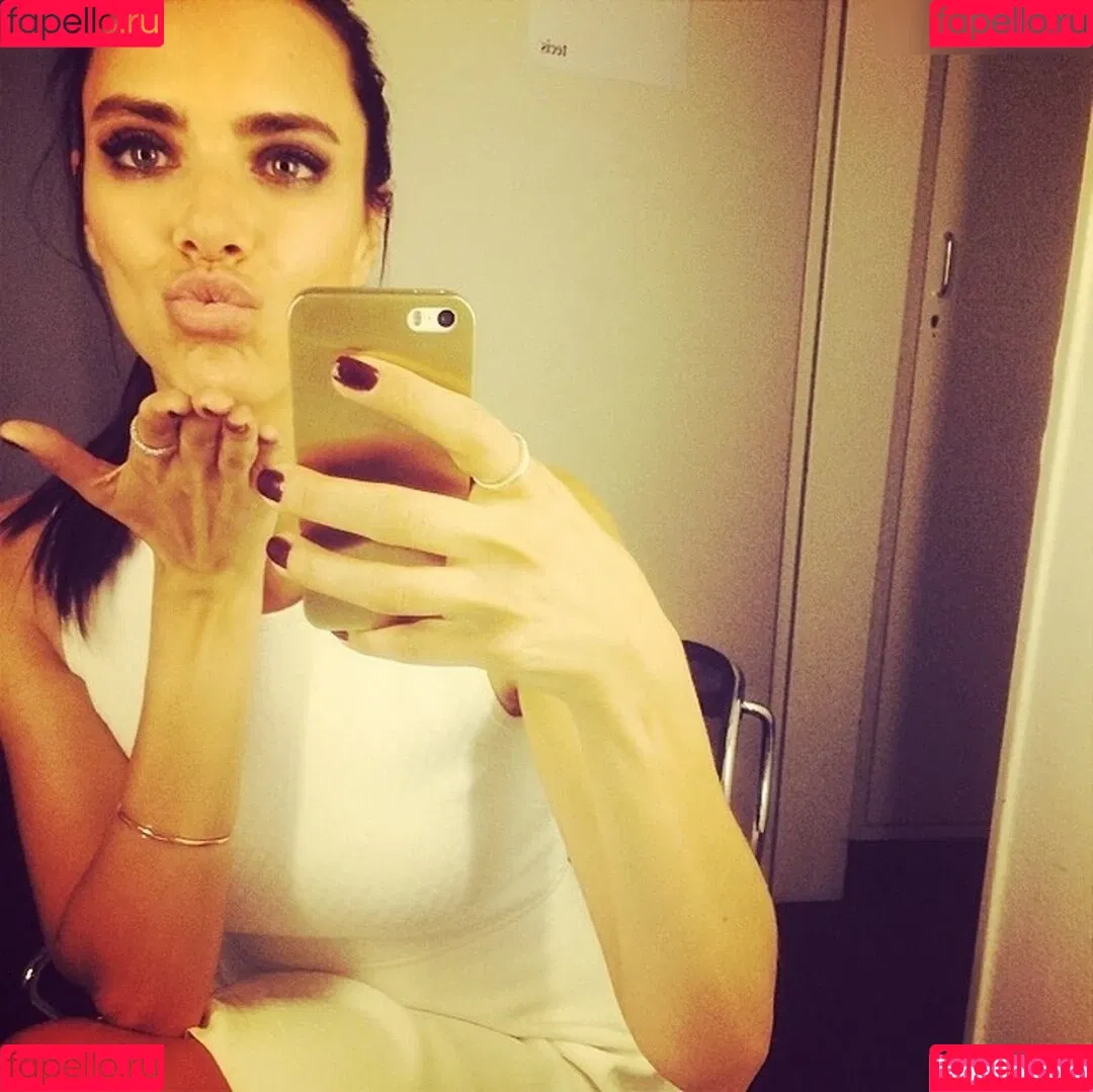 Esther Sedlaczek Onlyfans Photo Gallery 