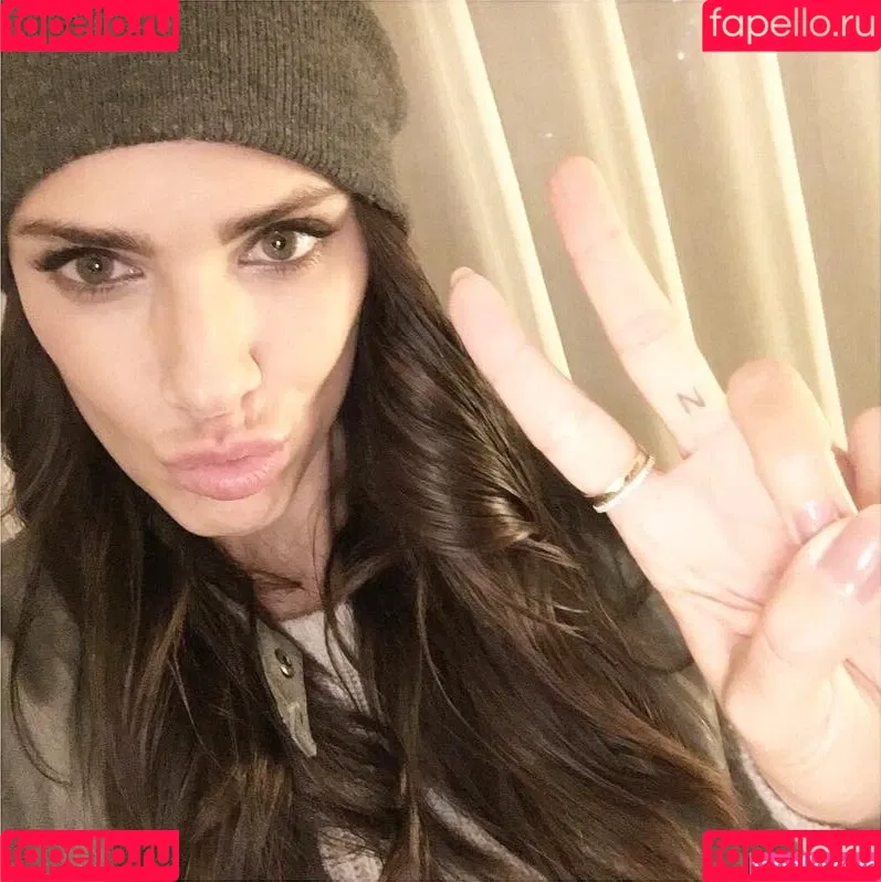 Esther Sedlaczek Onlyfans Photo Gallery 