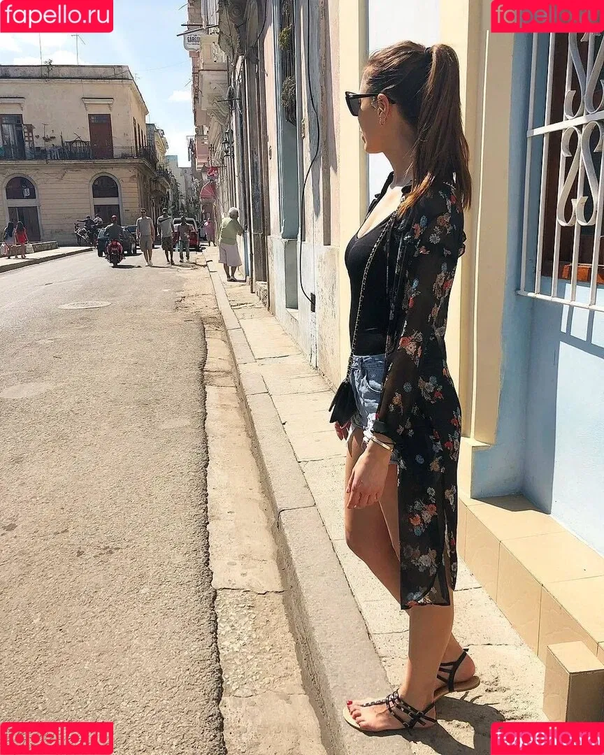 Esther Sedlaczek Onlyfans Photo Gallery 