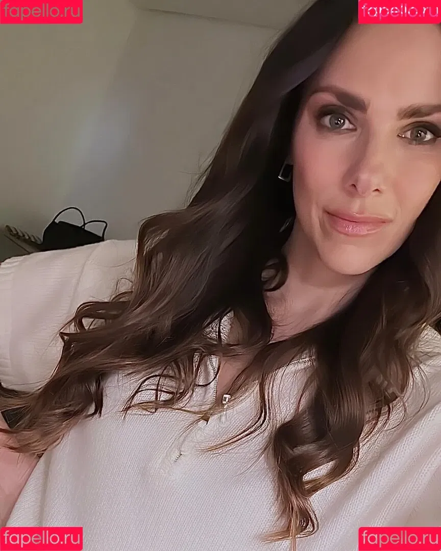 Esther Sedlaczek Onlyfans Photo Gallery 