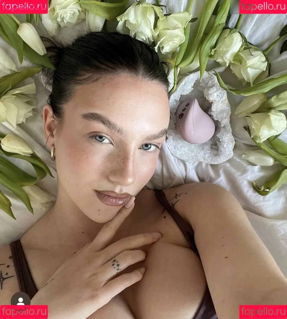 whosrobin Onlyfans Photo Gallery 