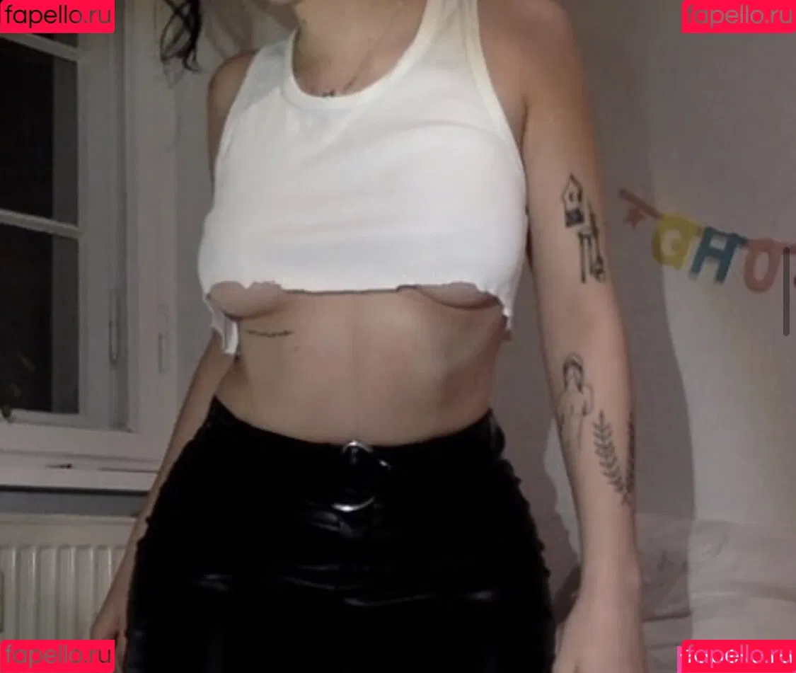 whosrobin Onlyfans Photo Gallery 