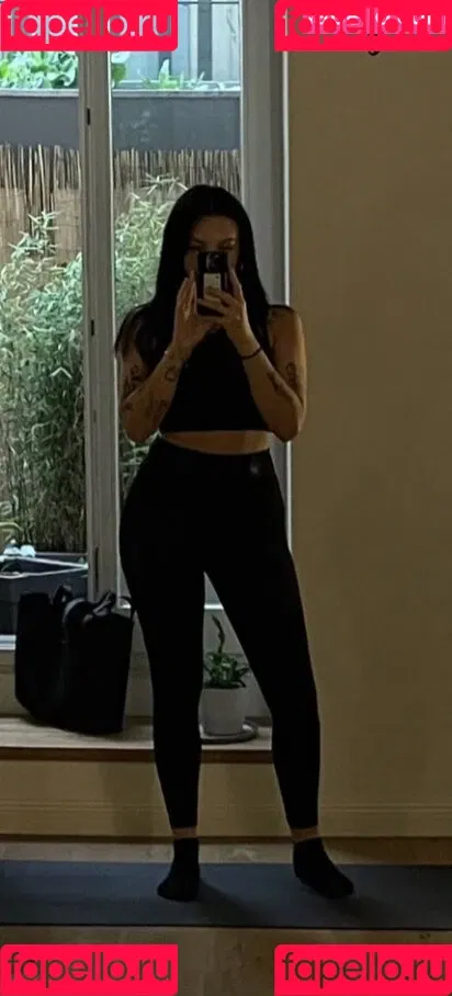 whosrobin Onlyfans Photo Gallery 