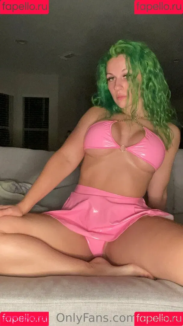 sskefla Onlyfans Photo Gallery 
