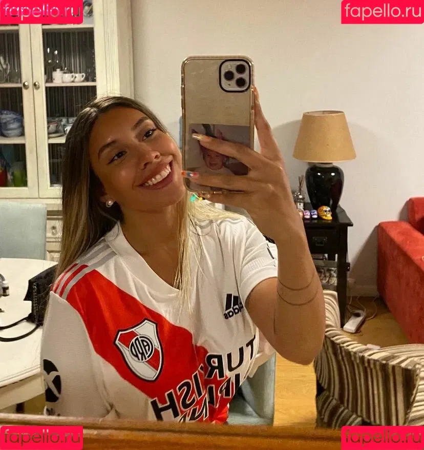 More Escudero Onlyfans Photo Gallery 