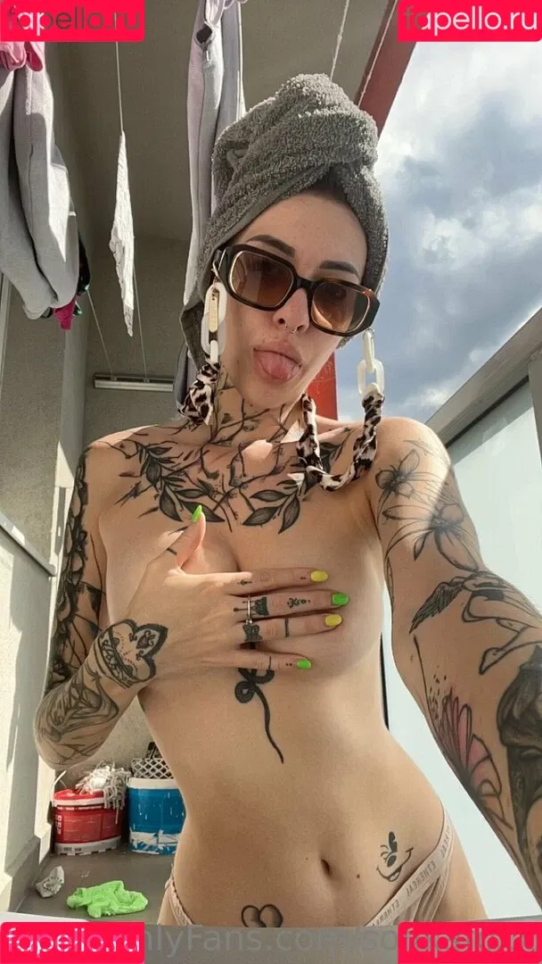 sofikafoxx Onlyfans Photo Gallery 