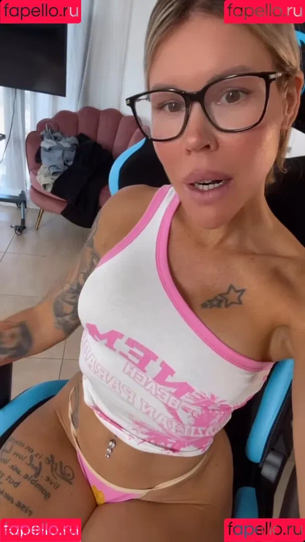 Lara Bergmann Onlyfans Photo Gallery 