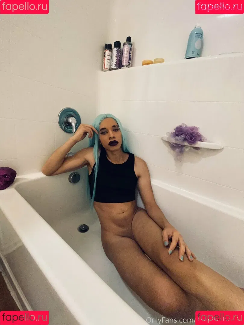 mermaidmorrigan Onlyfans Photo Gallery 