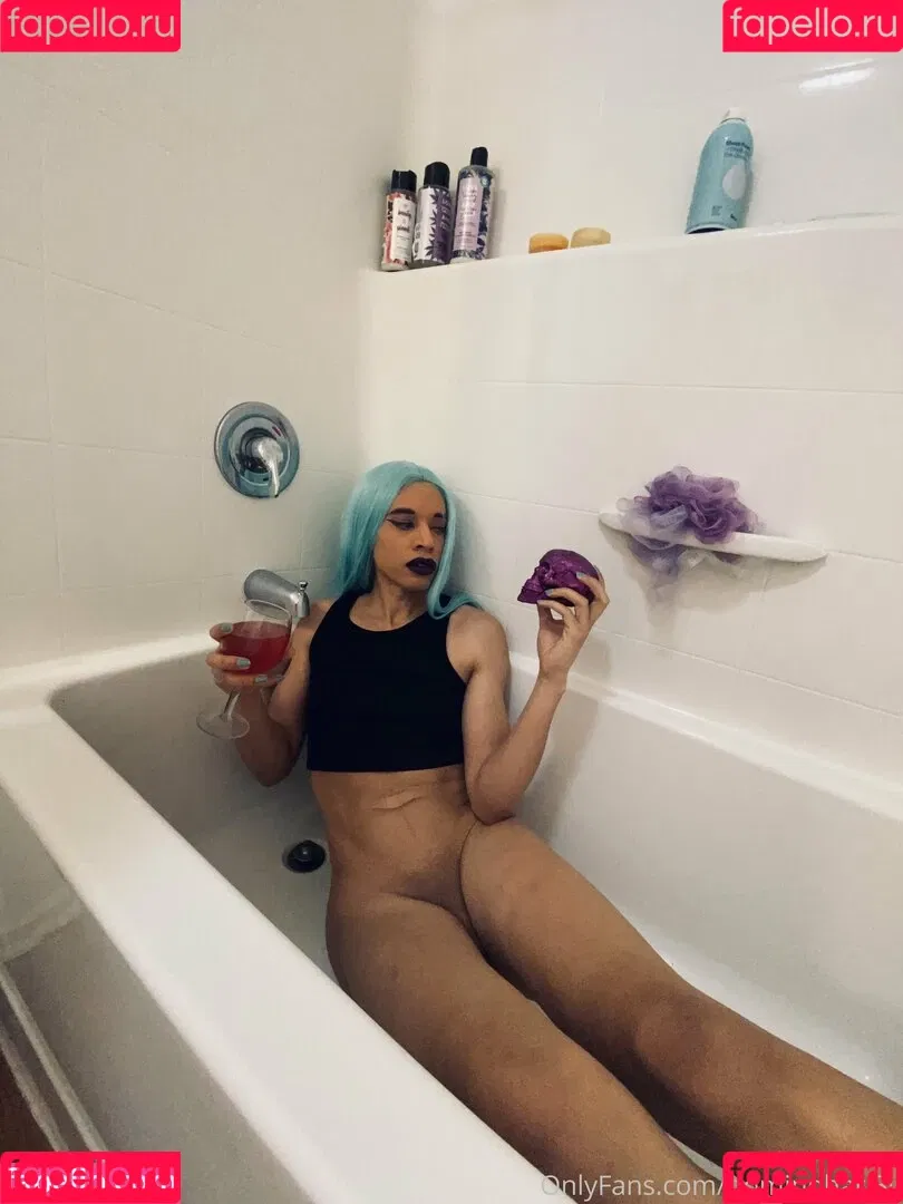 mermaidmorrigan Onlyfans Photo Gallery 