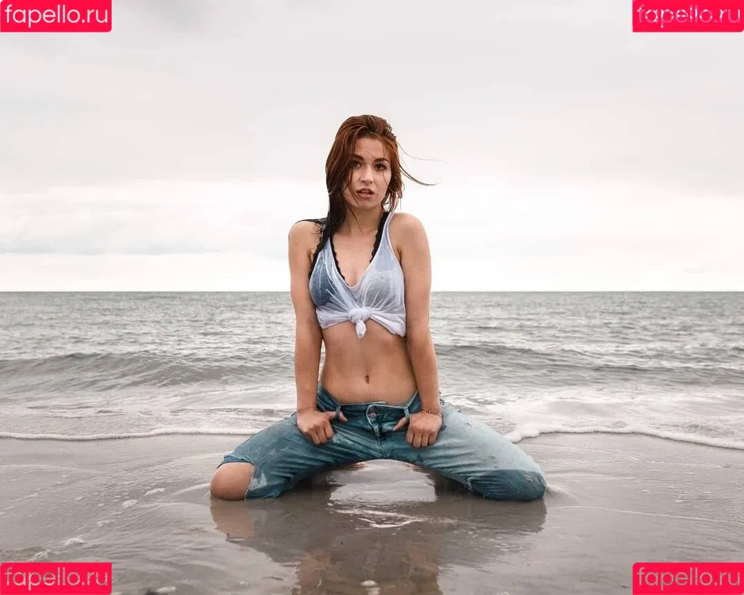 bgkatja Onlyfans Photo Gallery 
