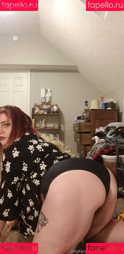 tiramisueatsyou Onlyfans Photo Gallery 