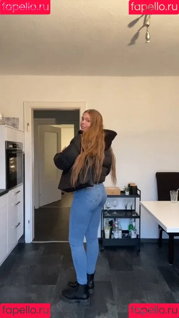 Jellefeline Onlyfans Photo Gallery 