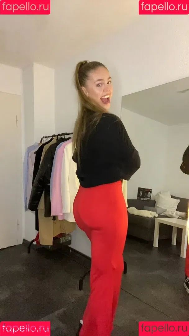 Jellefeline Onlyfans Photo Gallery 