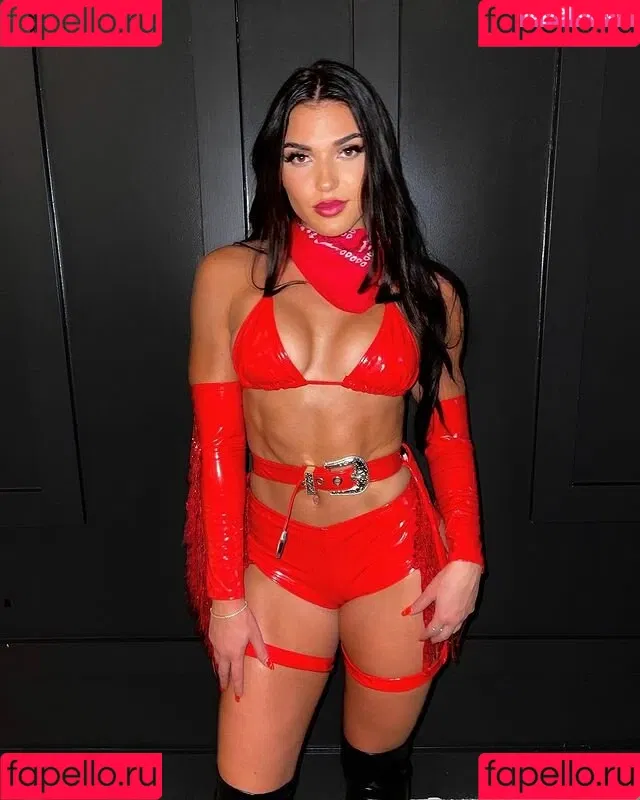 Jazmyn Nyx Onlyfans Photo Gallery 