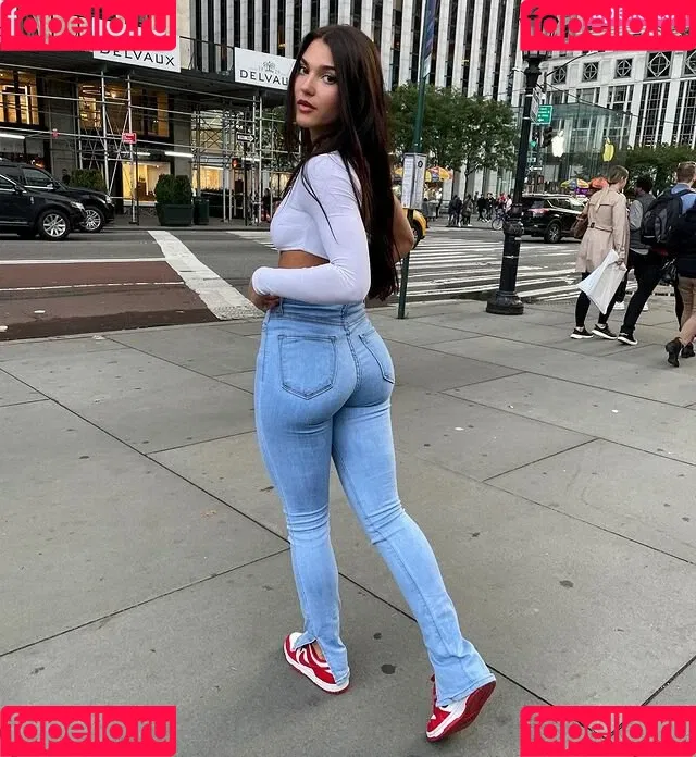 Jazmyn Nyx Onlyfans Photo Gallery 