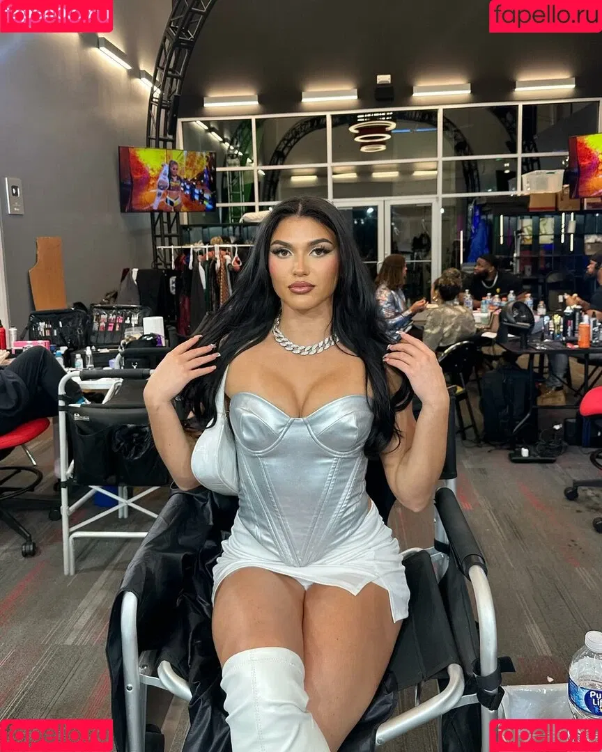 Jazmyn Nyx Onlyfans Photo Gallery 