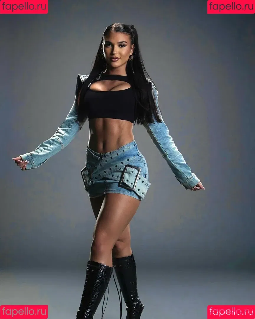 Jazmyn Nyx Onlyfans Photo Gallery 