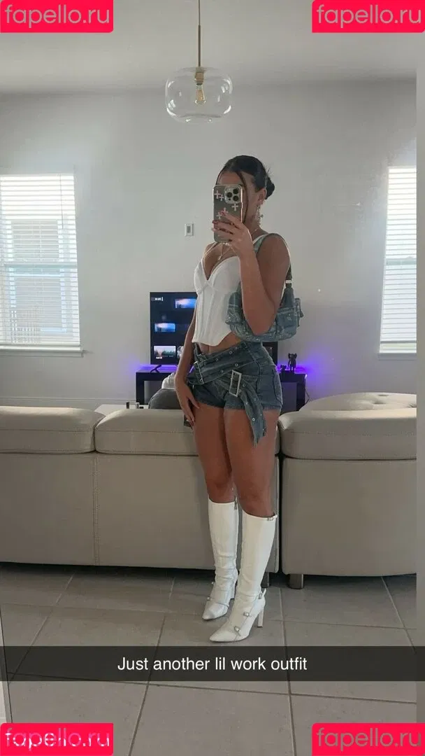 Jazmyn Nyx Onlyfans Photo Gallery 