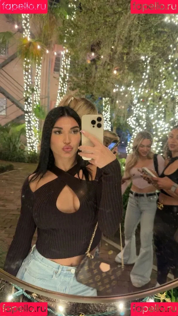 Jazmyn Nyx Onlyfans Photo Gallery 