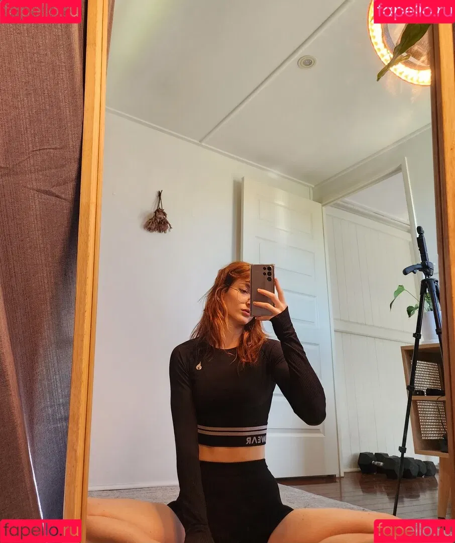 DeadlyKitten's Kofi Onlyfans Photo Gallery 