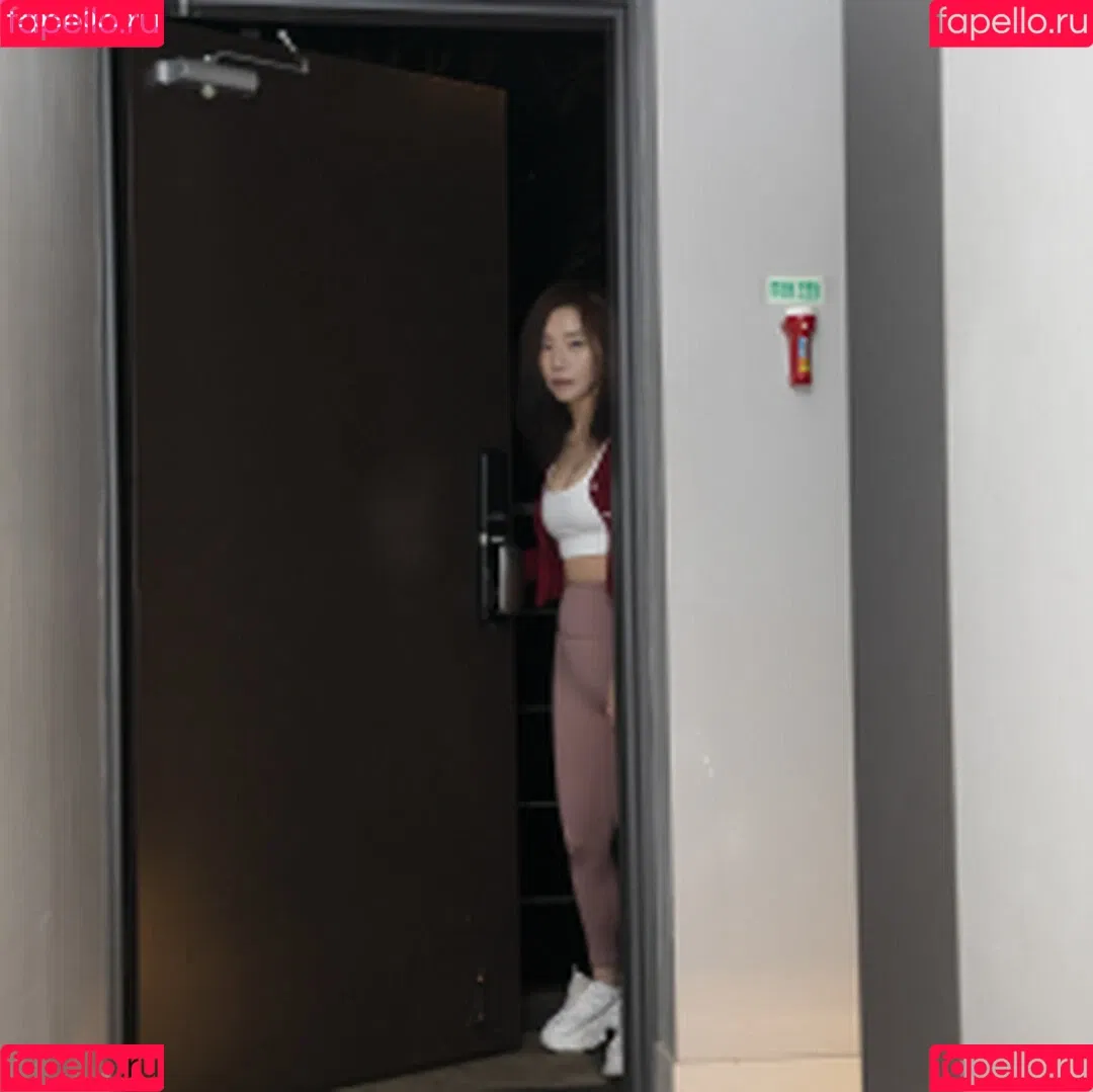 Lee Chae Dam Onlyfans Photo Gallery 
