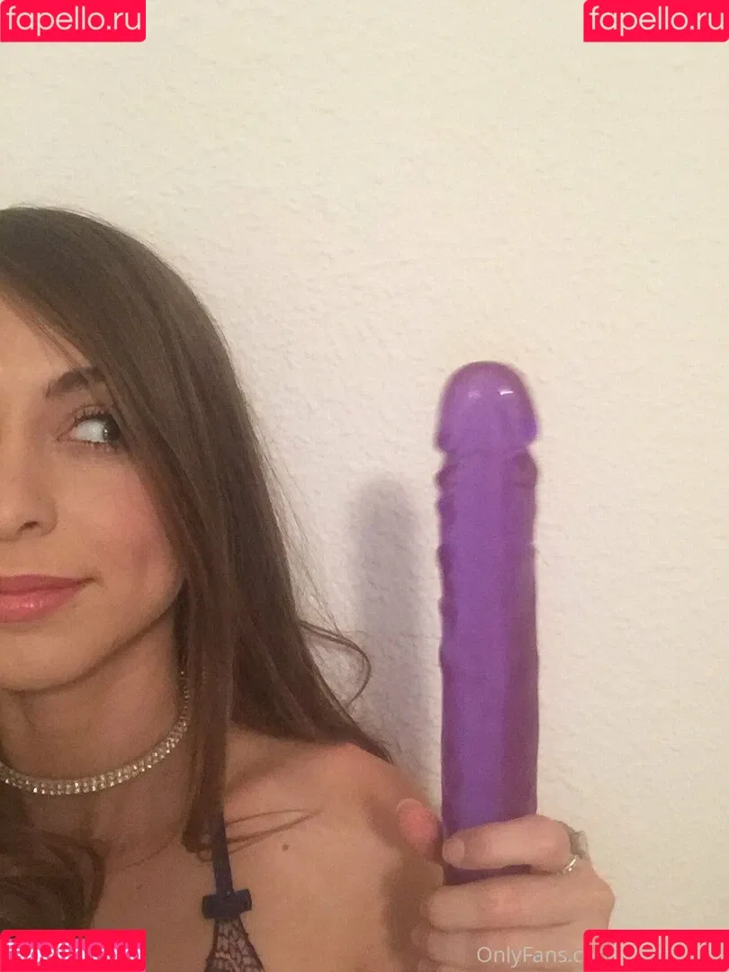 rileyreidx3 Onlyfans Photo Gallery 