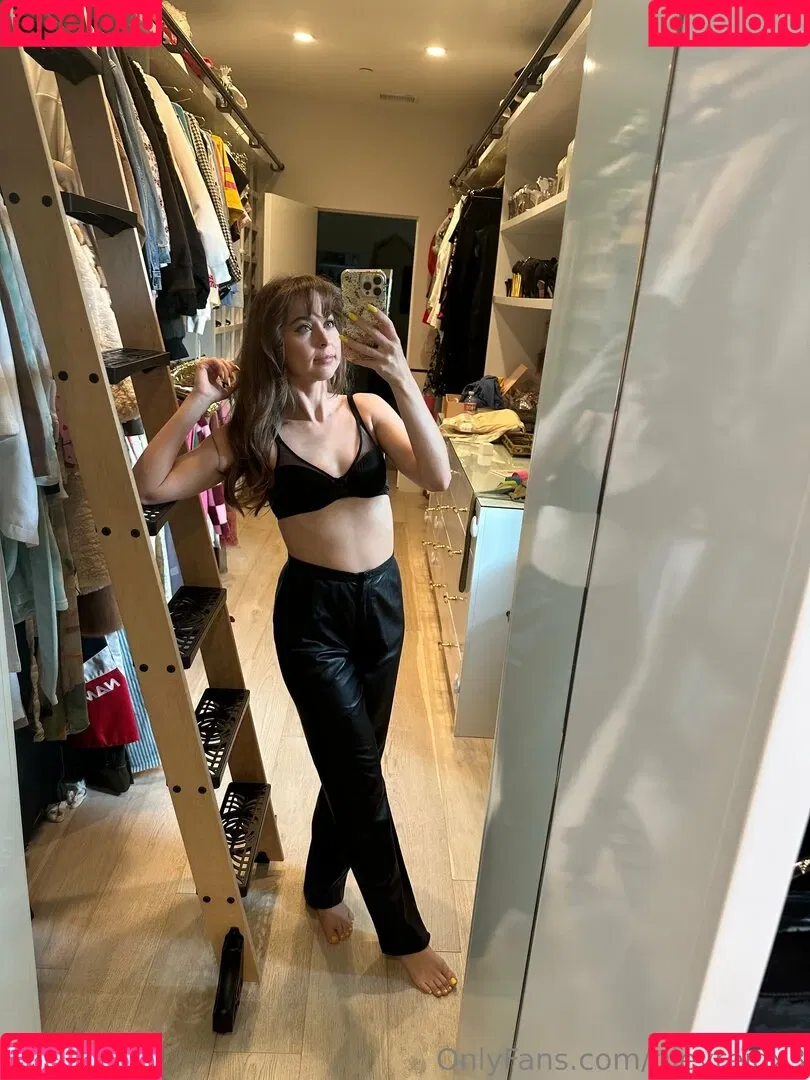 rileyreidx3 Onlyfans Photo Gallery 