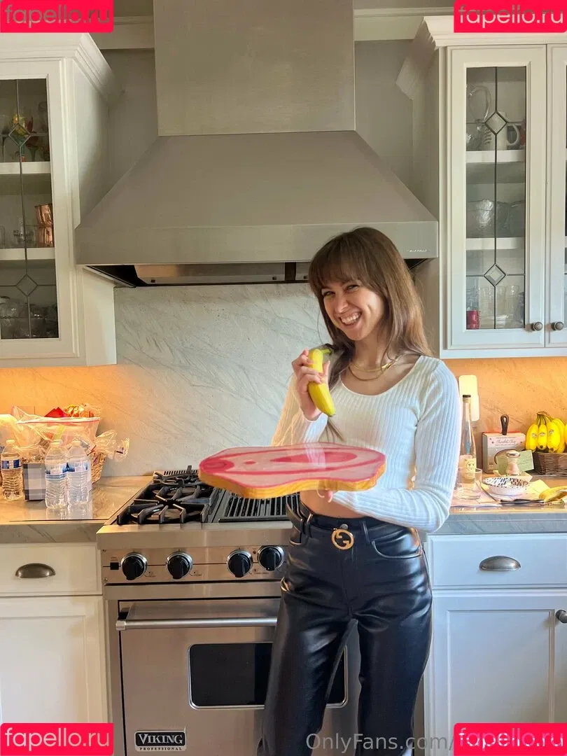 rileyreidx3 Onlyfans Photo Gallery 