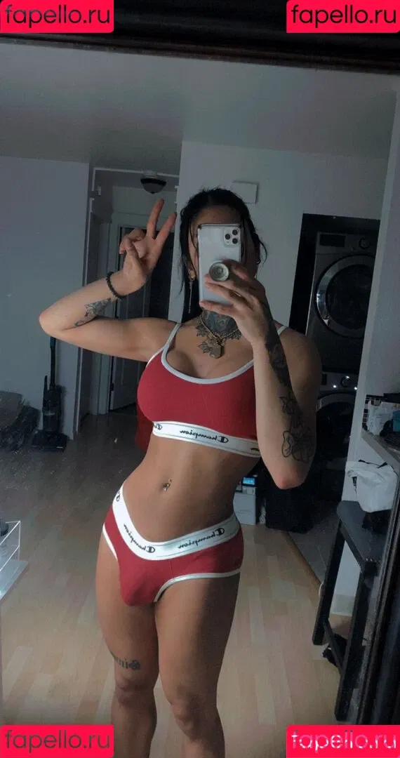 Nova Valentina Onlyfans Photo Gallery 