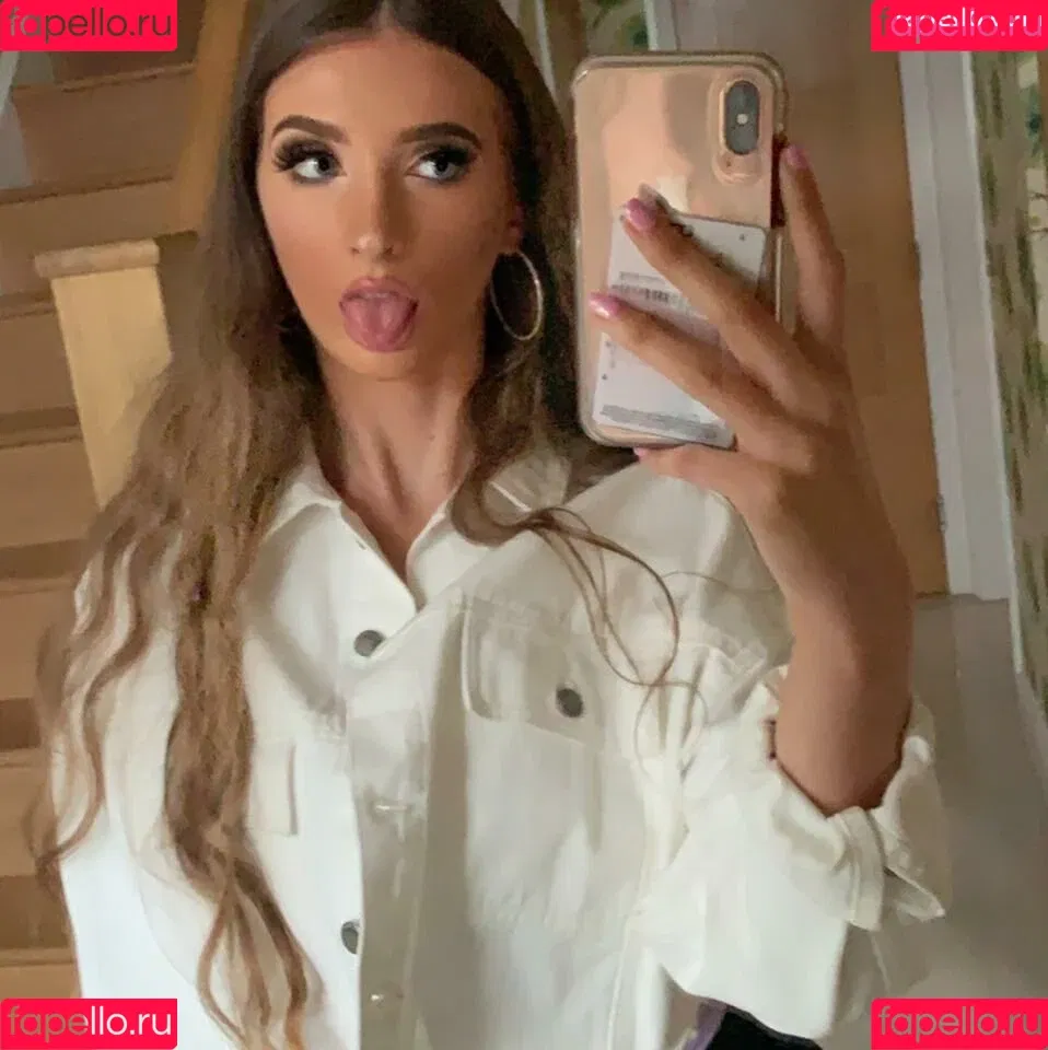 Ellabeth Willis Onlyfans Photo Gallery 