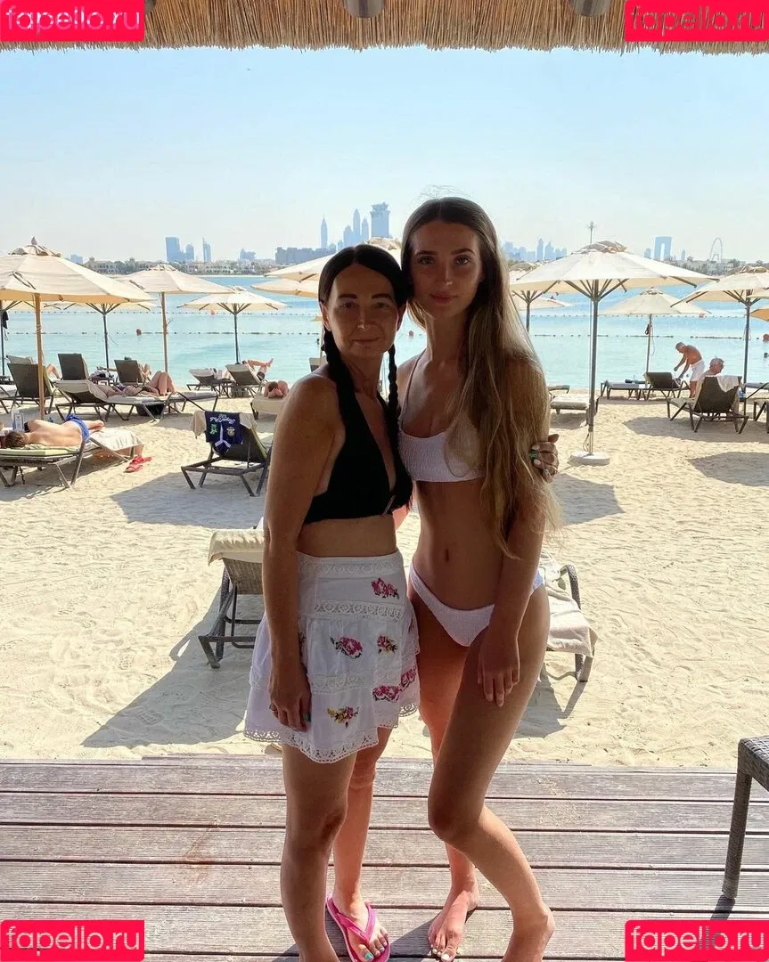 Ellabeth Willis Onlyfans Photo Gallery 